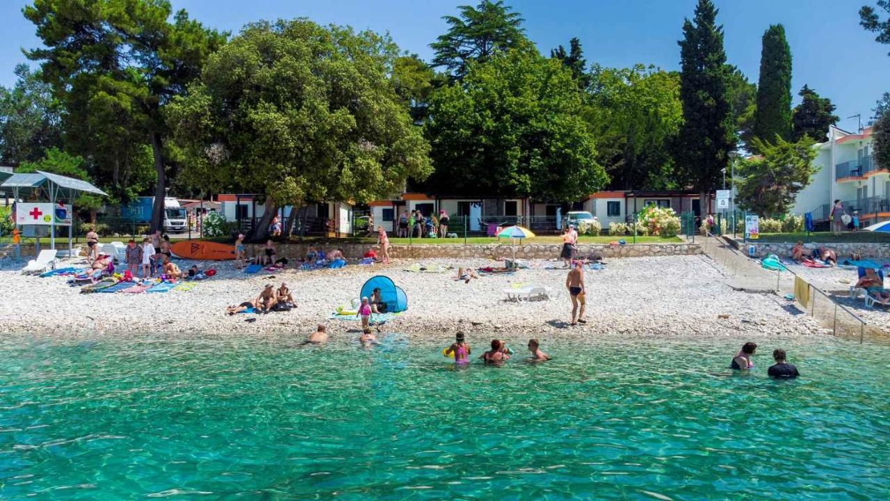 Centinera Resort Banjole Eksteriør bilde