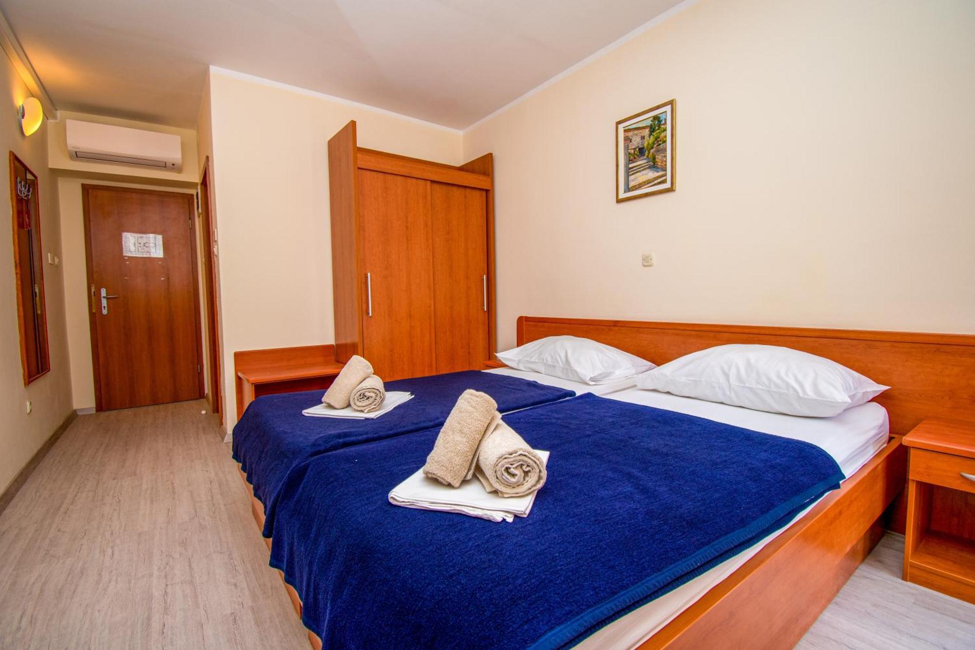 Centinera Resort Banjole Eksteriør bilde