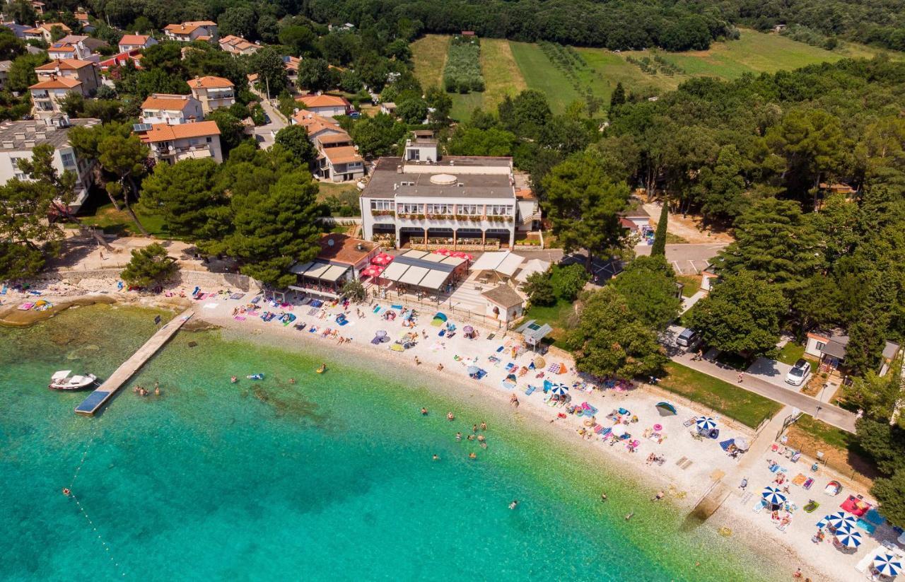 Centinera Resort Banjole Eksteriør bilde